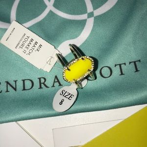 Kendra Scott color bar ring - size 8